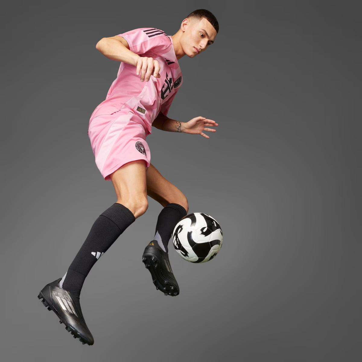 product/a/d/adidas_ji6818_roseas_10.jpg