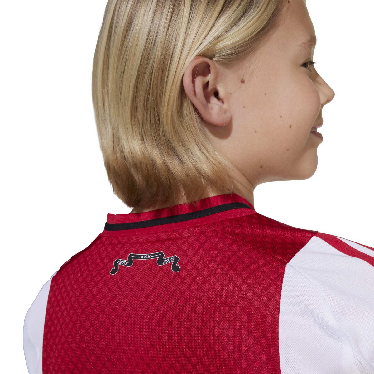 product/a/d/adidas_ji7217_7_apparel_on_model_detail_view_2_white.jpg