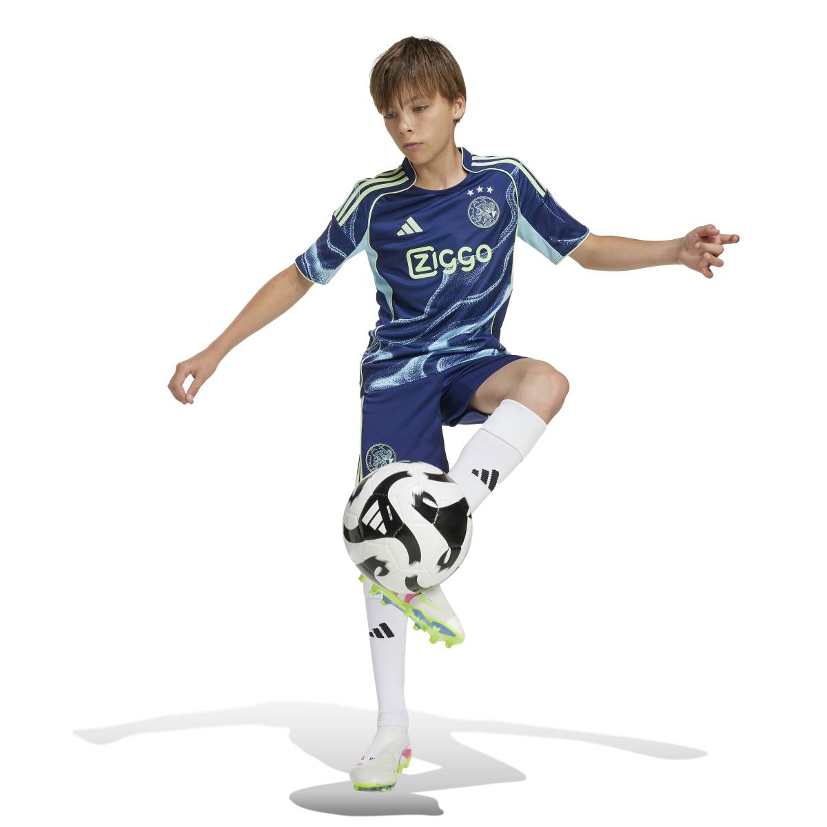 product/a/d/adidas_ji7218_5_apparel_on_model_walking_view_white.jpg