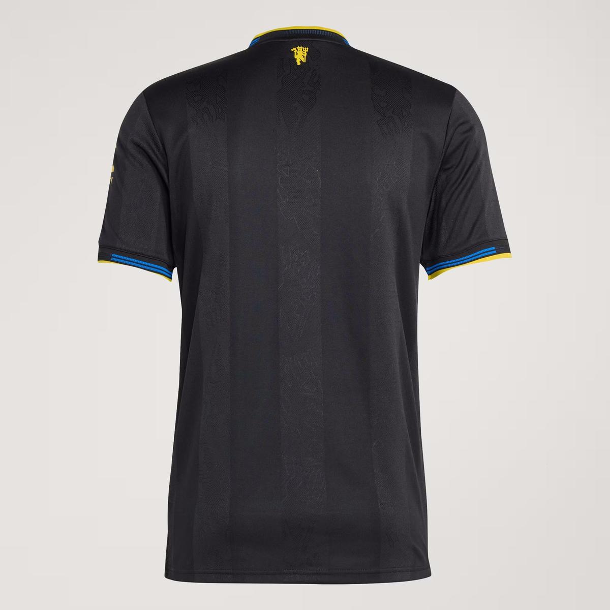 product/a/d/adidas_ji7419_1.jpg