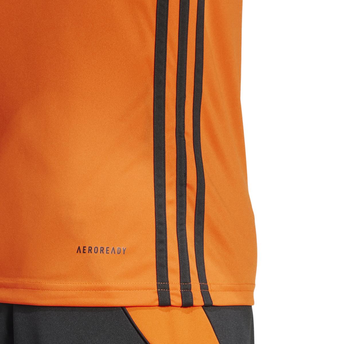 product/a/d/adidas_ji8827_10_apparel_on_model_detail_view_2_white.jpg