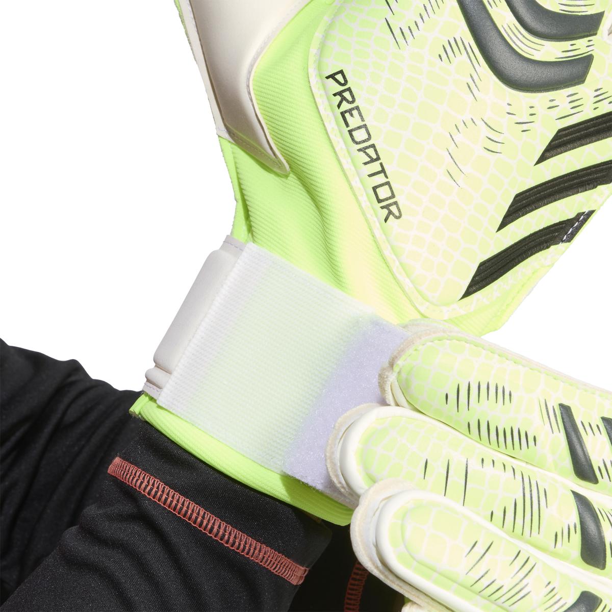product/a/d/adidas_jn5351_luclem-white-black_3.jpg