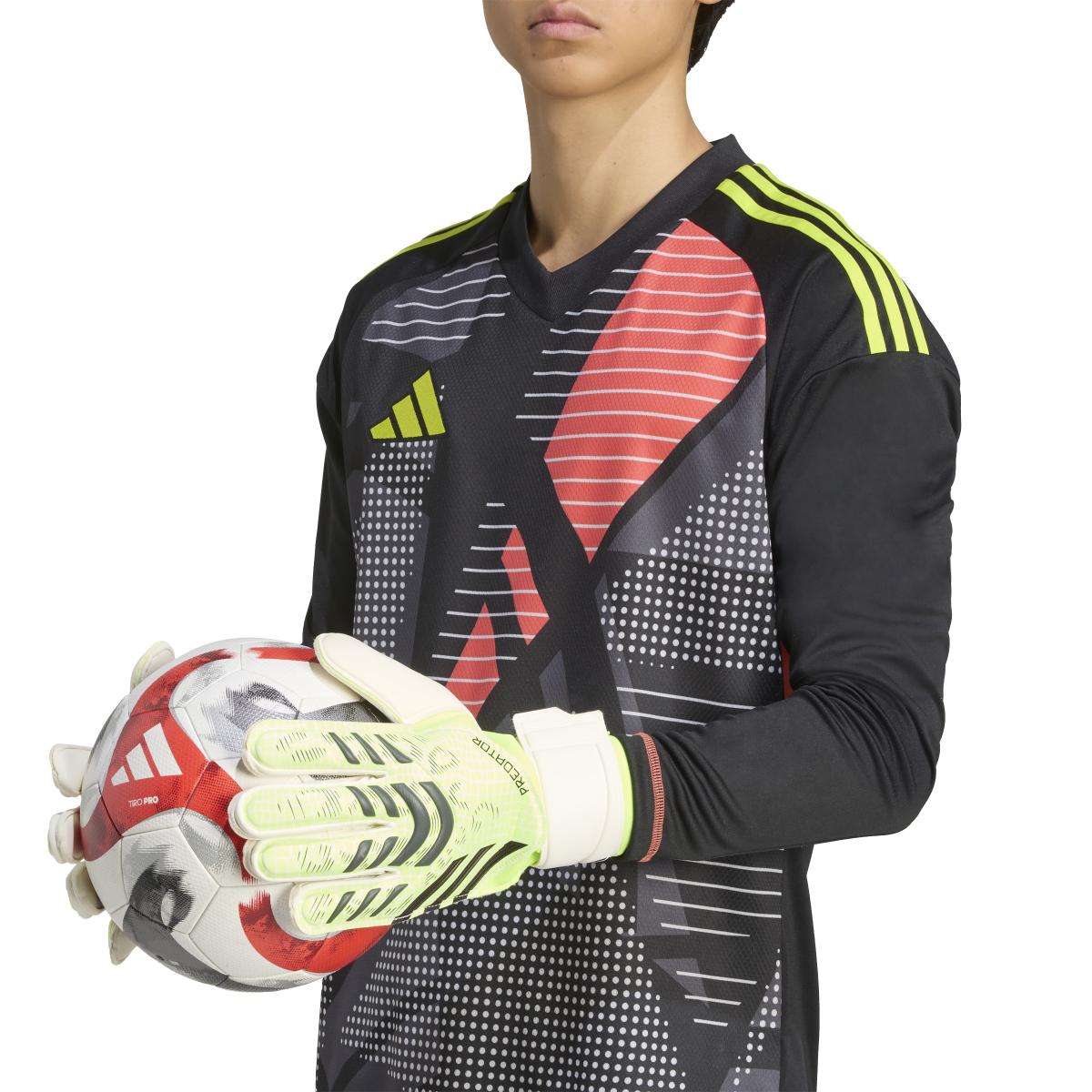 product/a/d/adidas_jn5351_luclem-white-black_4.jpg