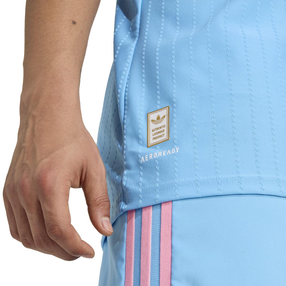 product/a/d/adidas_jn8479_8_apparel_on_model_detail_view_2_white.jpg
