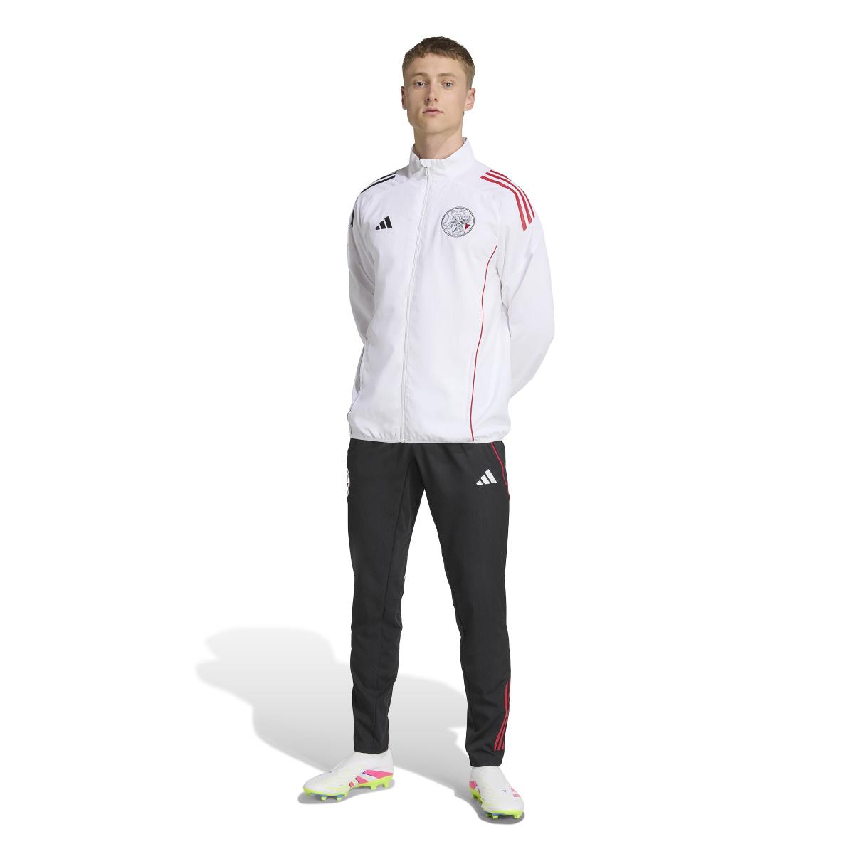 product/a/d/adidas_jp1760_5_apparel_on_model_standard_outfit_view_white.jpg