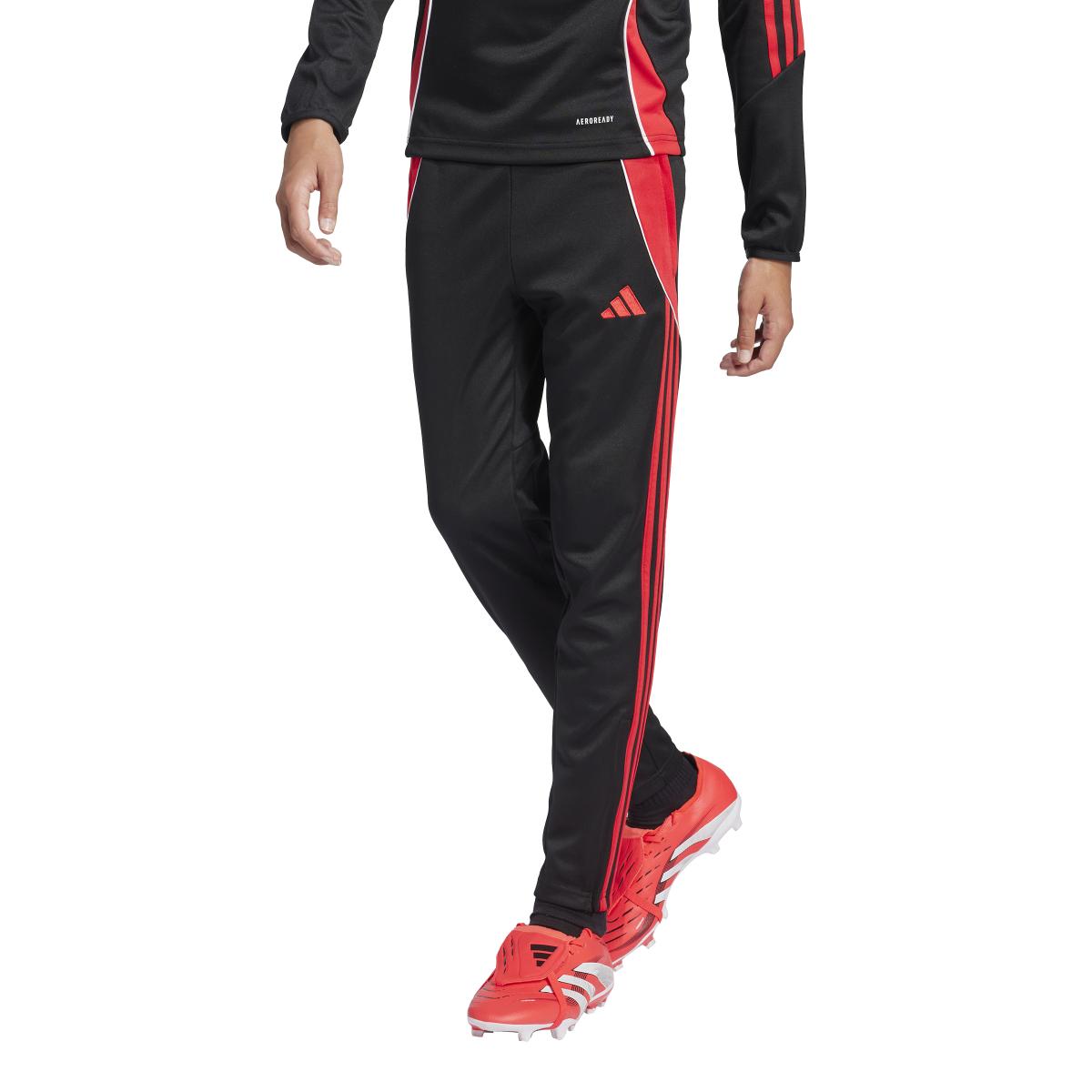 product/a/d/adidas_jp2490_black-purrub_2.jpg