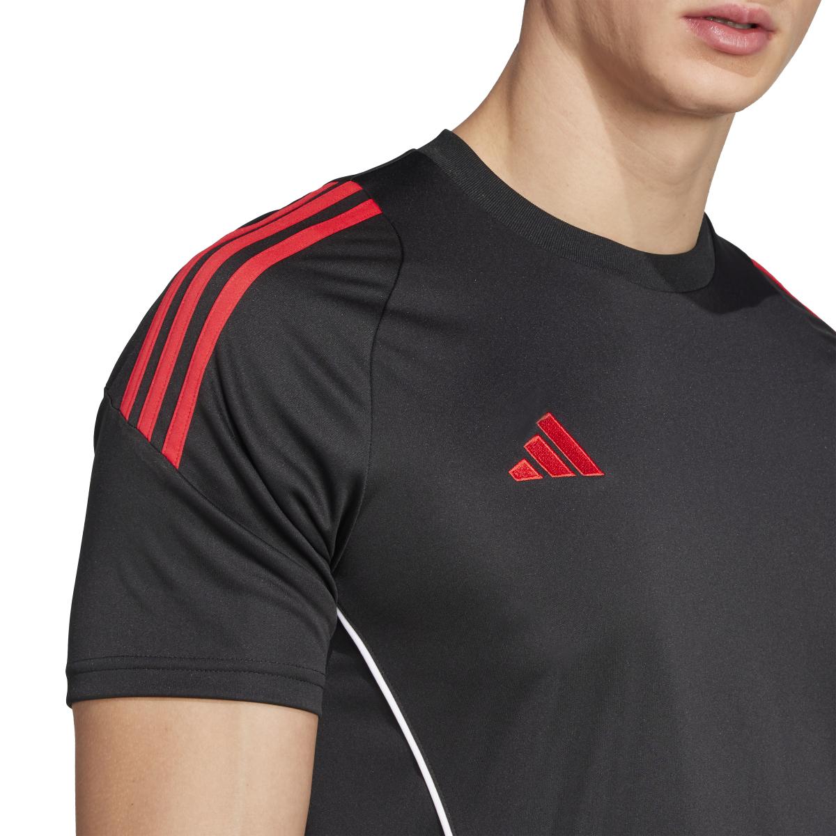 product/a/d/adidas_jp2494_black-purrub_8.jpg