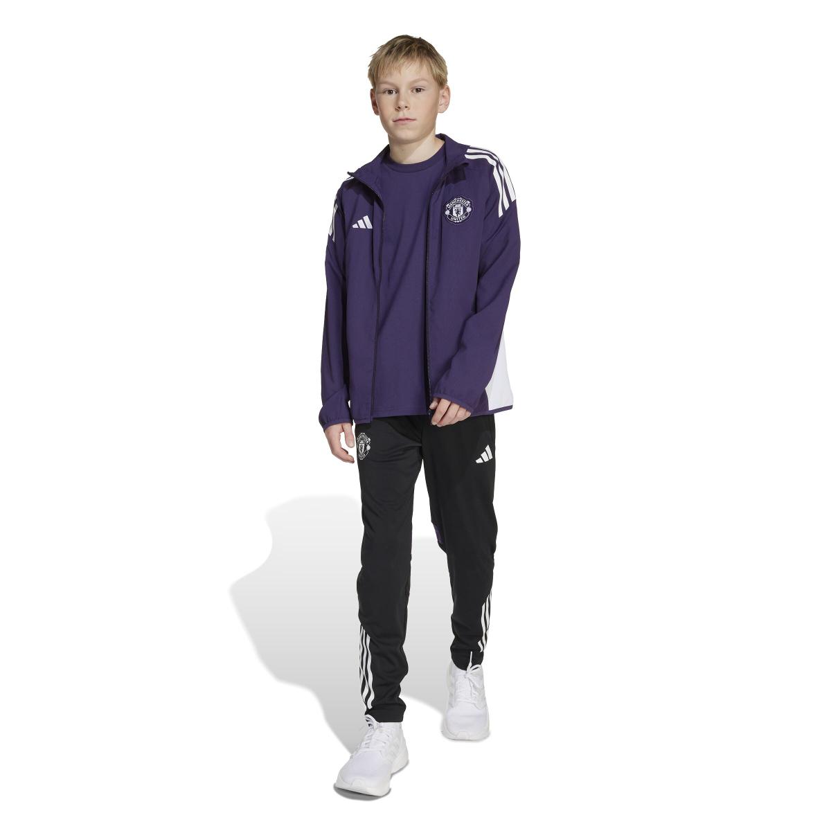 product/a/d/adidas_jp3129_4_apparel_on_model_walking_view_white.jpg