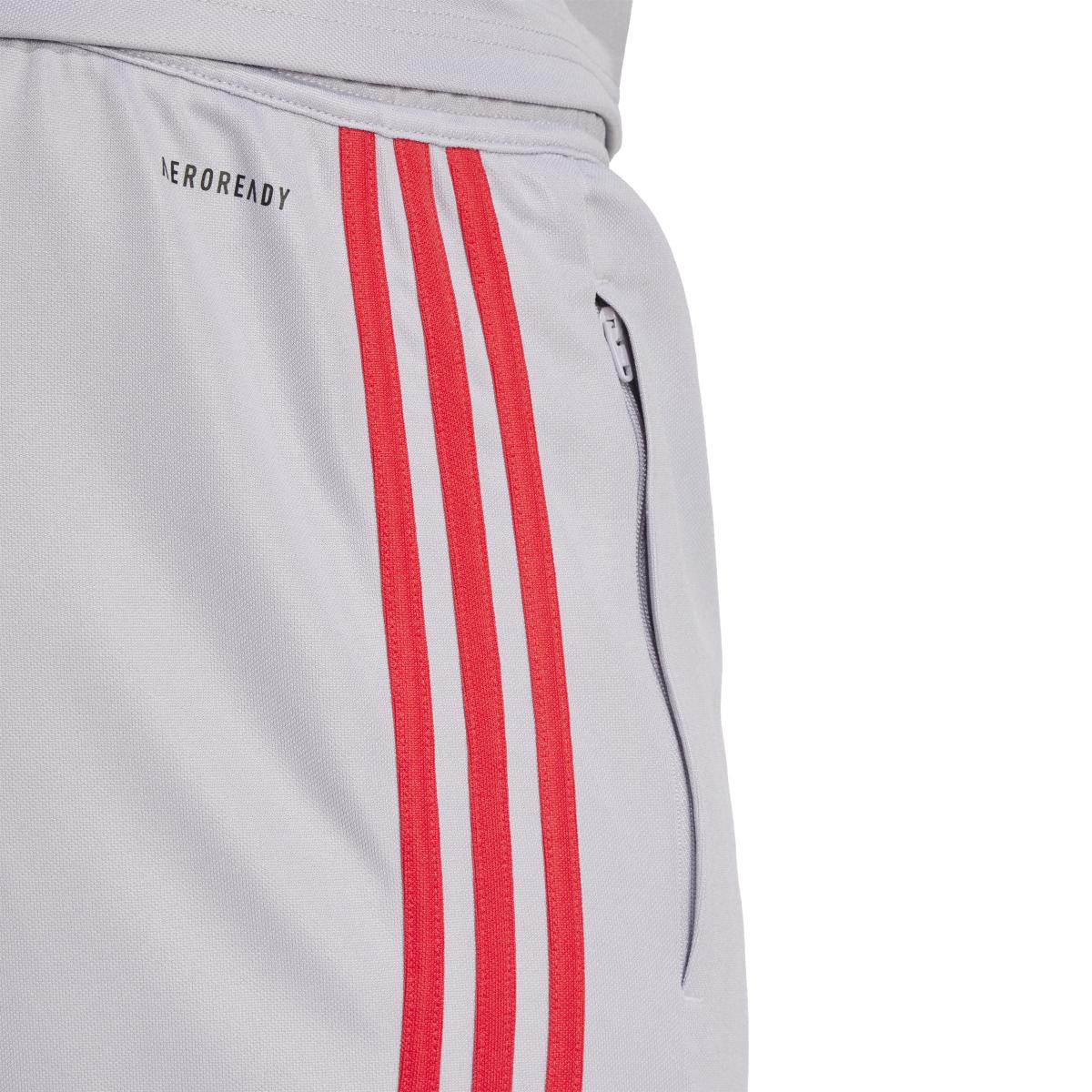 product/a/d/adidas_jp3372_5_apparel_on_model_detail_view_1_white.jpg