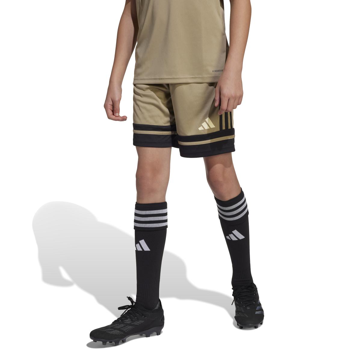 product/a/d/adidas_jp3418_2_apparel_on_model_standard_view_white.jpg