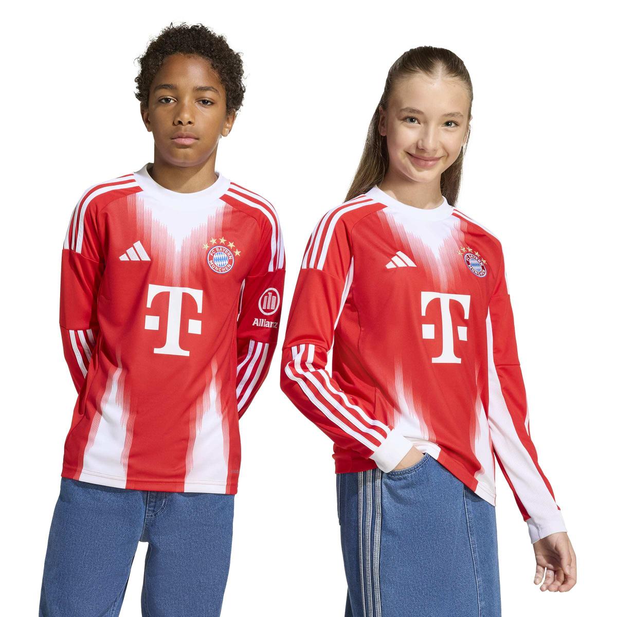product/a/d/adidas_jp3687_9_apparel_on_model_standard_unisex_pair_shot_white.jpg