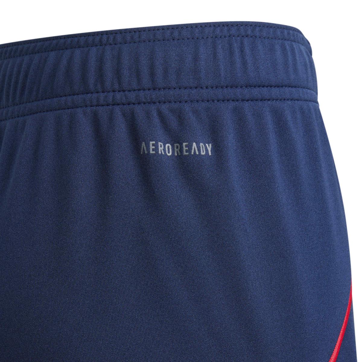 product/a/d/adidas_jp4088_4_apparel_photography_detail_view_2_white.jpg