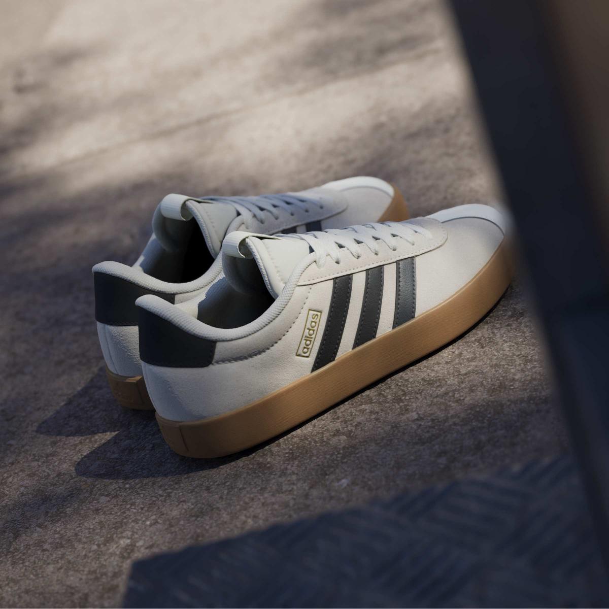 product/a/d/adidas_jp5351_18_footwear_photography_heromrktng_view_6-nw091625.jpg