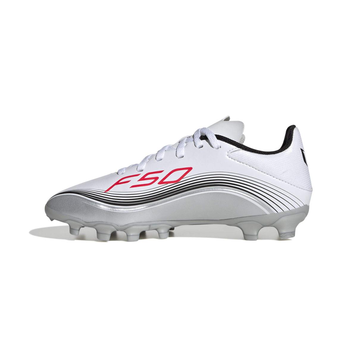 product/a/d/adidas_jp7449_4_footwear_photography_side_medial_center_view_white-nw091625.jpg