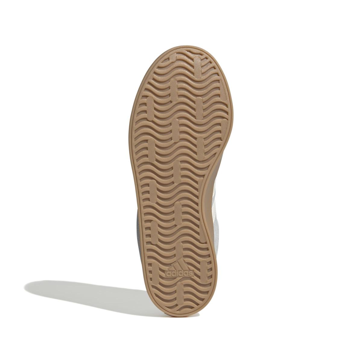 product/a/d/adidas_jp7539_4_footwear_photography_bottom_view_white-nw091625.jpg