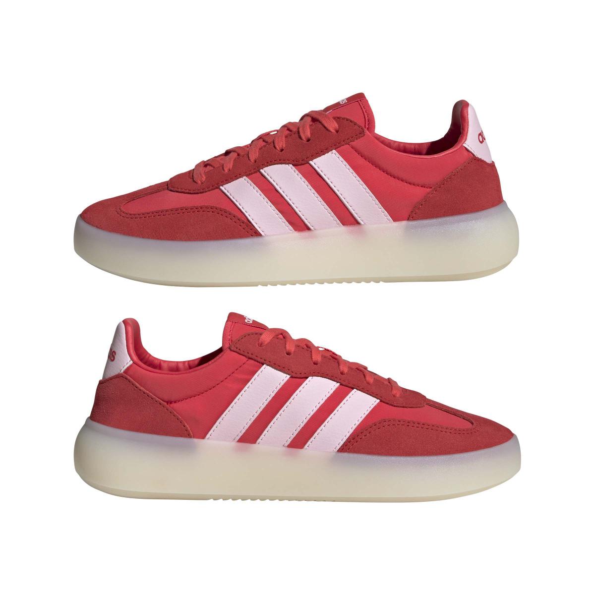 product/a/d/adidas_jp9669_10_footwear_photography_mirrored_pair_view_white-nw091625.jpg