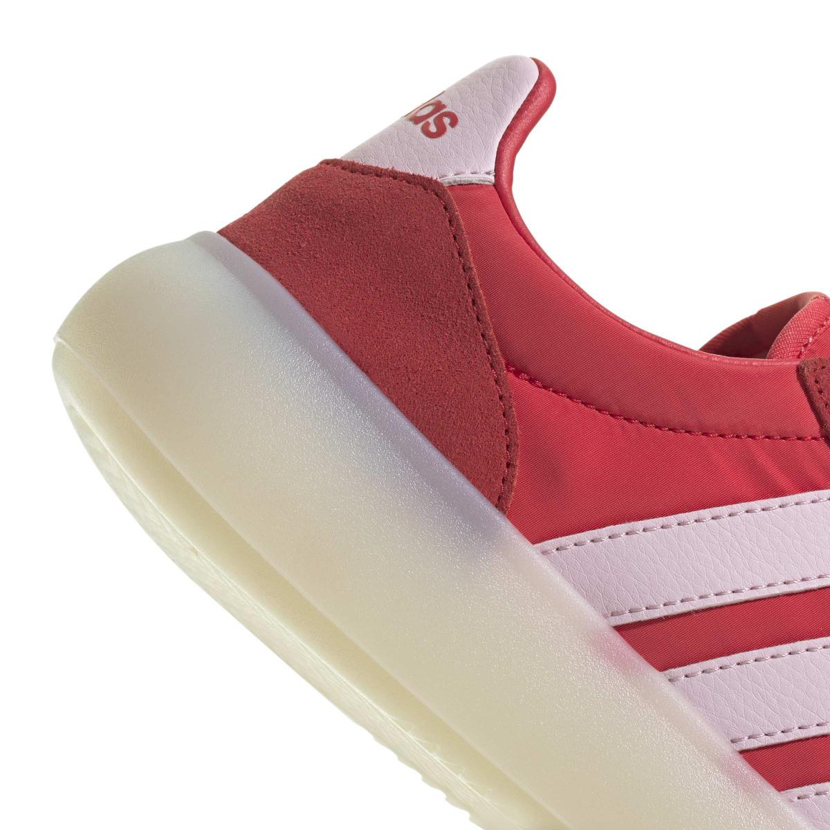 product/a/d/adidas_jp9669_9_footwear_photography_detail_view_2_white-nw091625.jpg