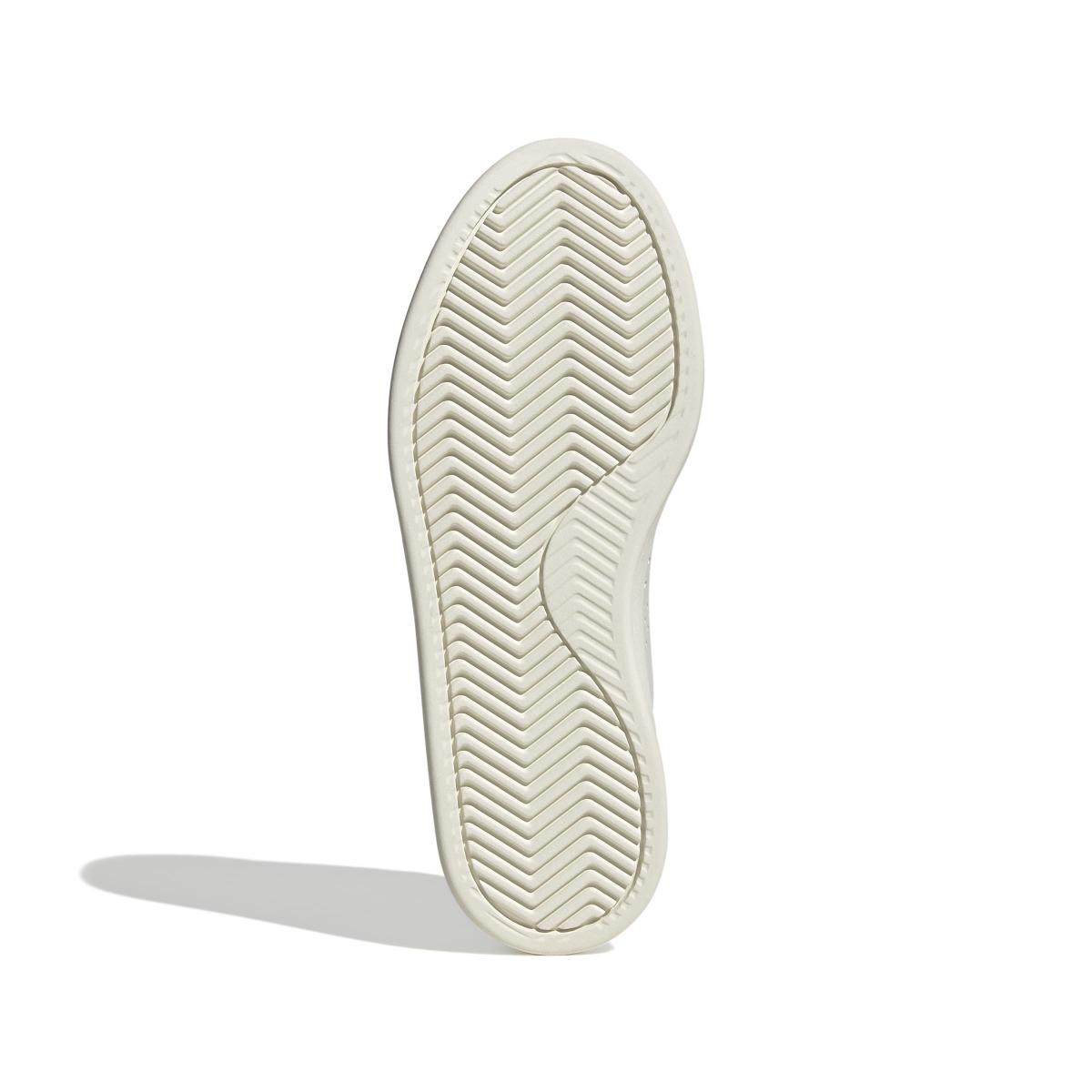 product/a/d/adidas_jq0381_4_footwear_photography_bottom_view_white-nw091625.jpg