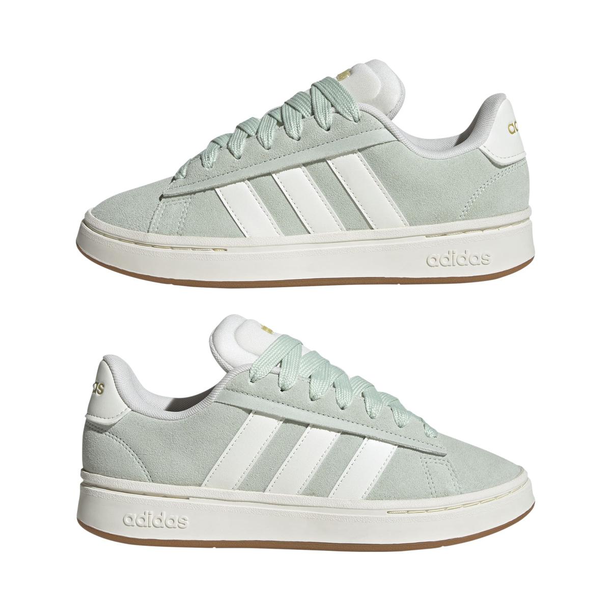 product/a/d/adidas_jq2998_10_footwear_photography_mirrored_pair_view_white-nw091625.jpg