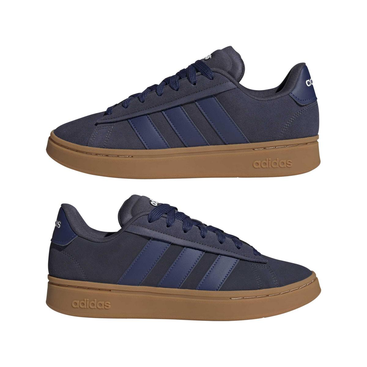 product/a/d/adidas_jq3008_10_footwear_photography_mirrored_pair_view_white-nw091625.jpg