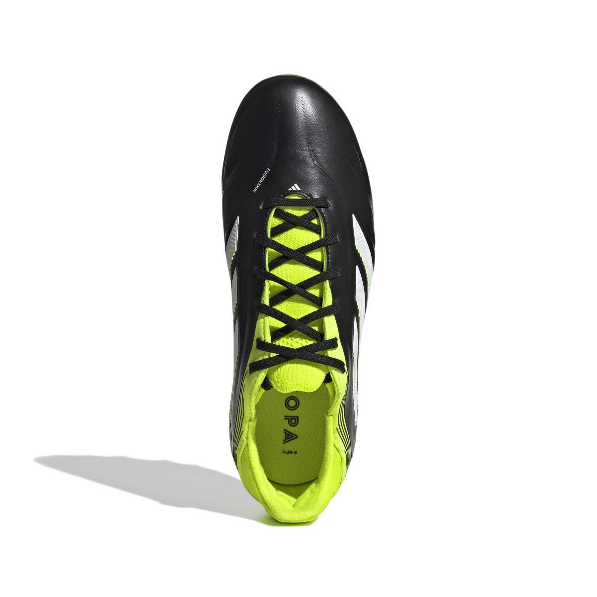 product/a/d/adidas_jr2850_2_footwear_photography_top_portrait_view_white-nw091625.jpg