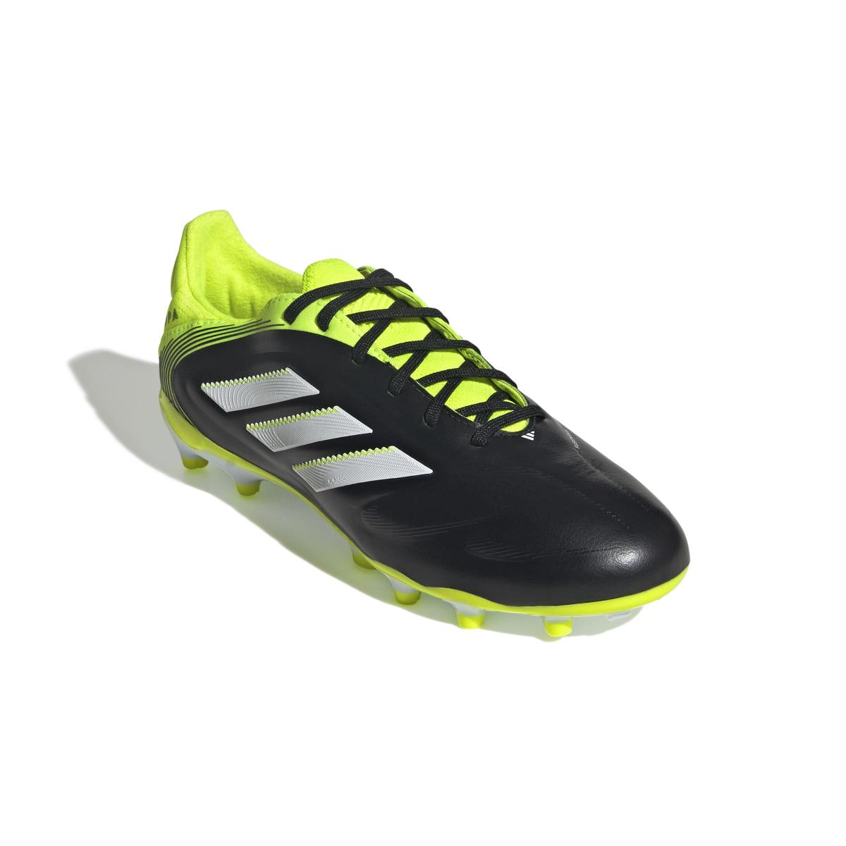 product/a/d/adidas_jr2850_5_footwear_photography_front_lateral_top_view_white-nw091625.jpg