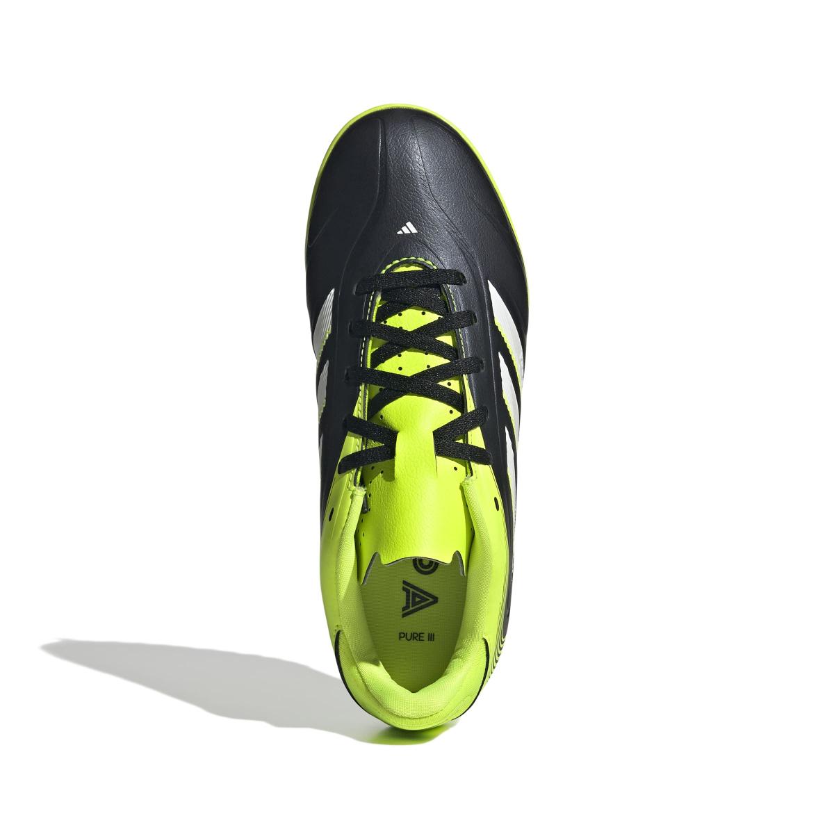 product/a/d/adidas_jr2902_2_footwear_photography_top_portrait_view_white-nw091625.jpg