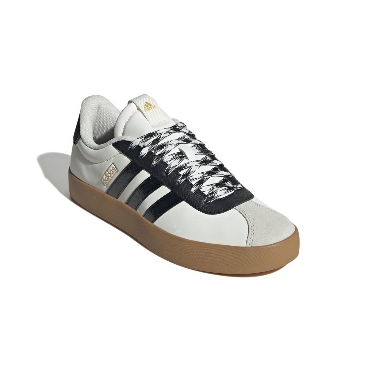 product/a/d/adidas_jr8603_6_footwear_photography_front_lateral_top_view_white-nw091725.jpg