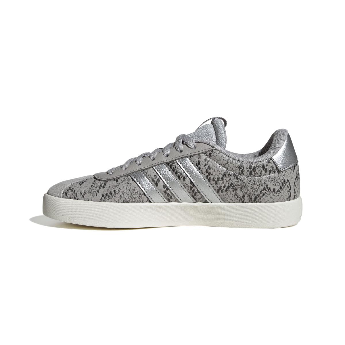 product/a/d/adidas_jr8669_5_footwear_photography_side_medial_center_view_white-nw091725.jpg