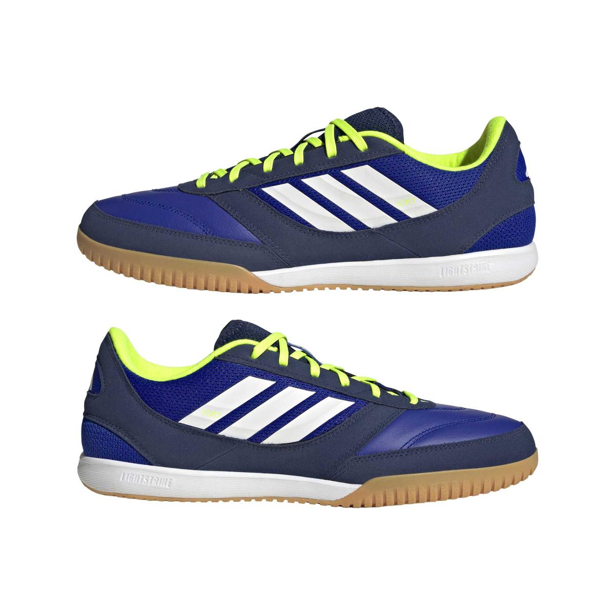 product/a/d/adidas_js0653_9_footwear_photography_mirrored_pair_view_white-nw091725.jpg