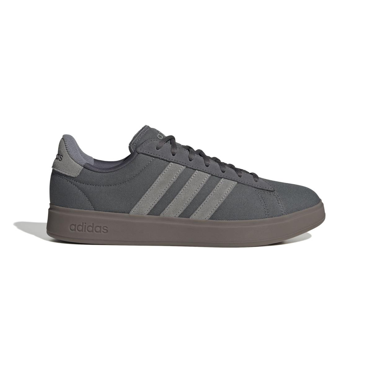 product/a/d/adidas_js1702_1_footwear_photography_side_lateral_center_view_white-nw091725.jpg