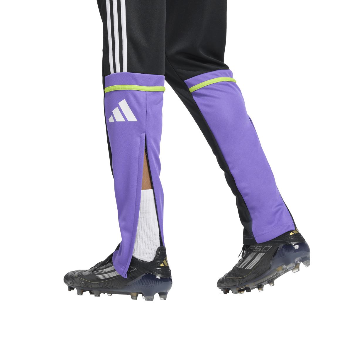 product/a/d/adidas_jv6065_black-purrus_5.jpg