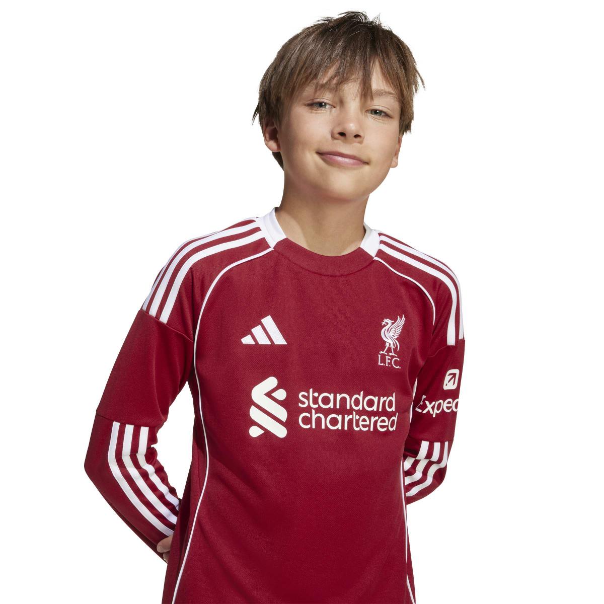 product/a/d/adidas_jv6437_6_apparel_on_model_detail_view_1_white.jpg