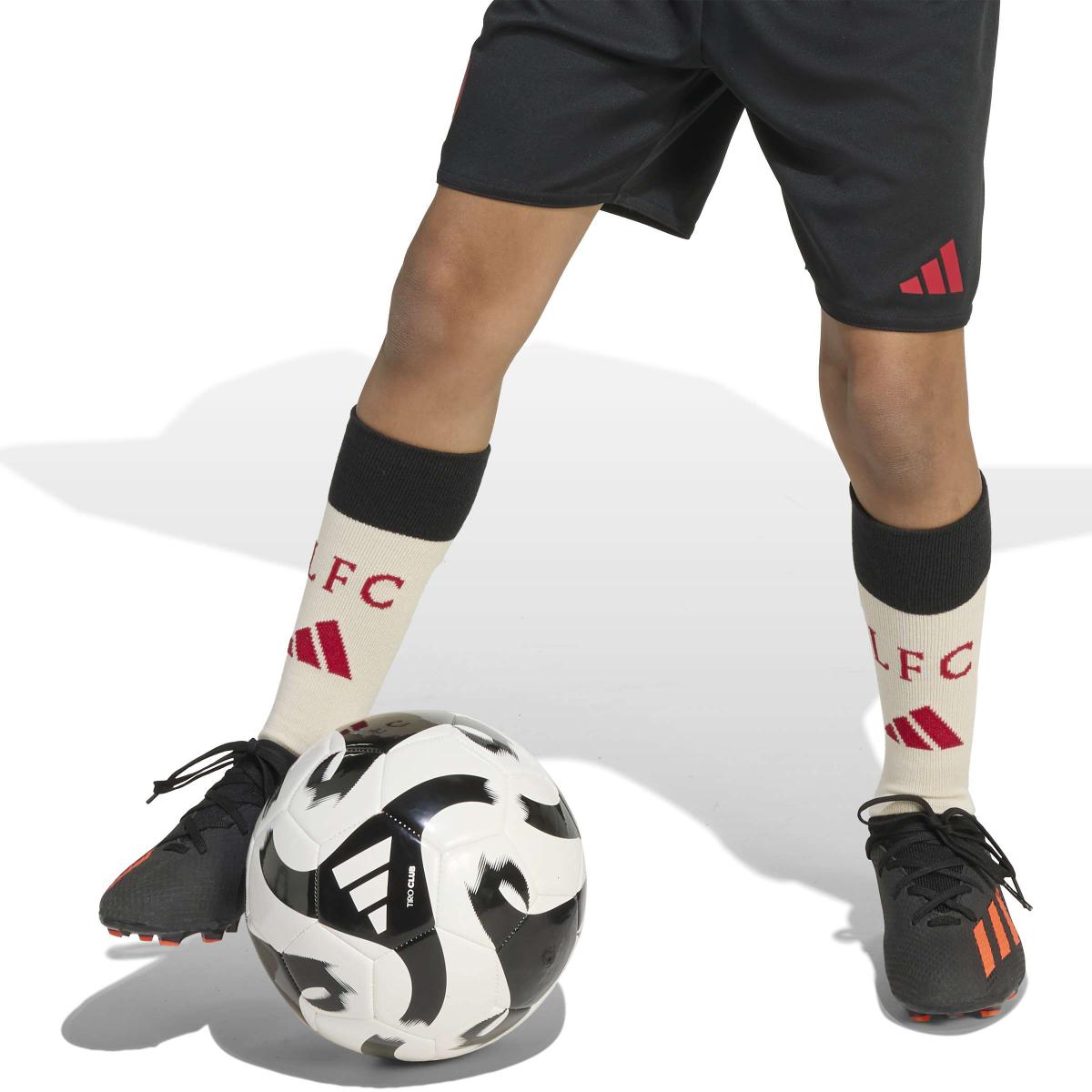product/a/d/adidas_jv6455_10_apparel_on_model_detail_view_2_white.jpg