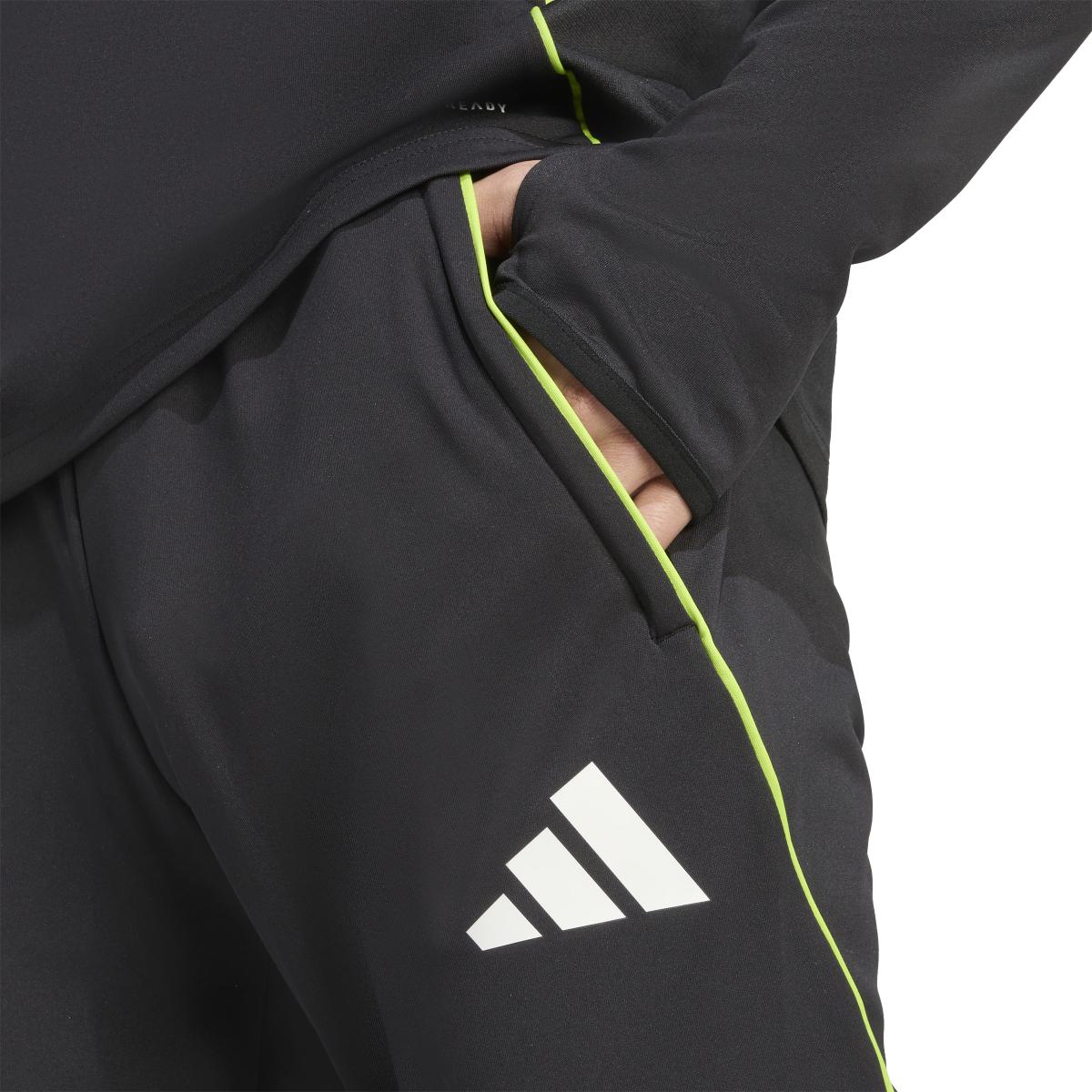 product/a/d/adidas_jw4356_black-purrus_5.jpg