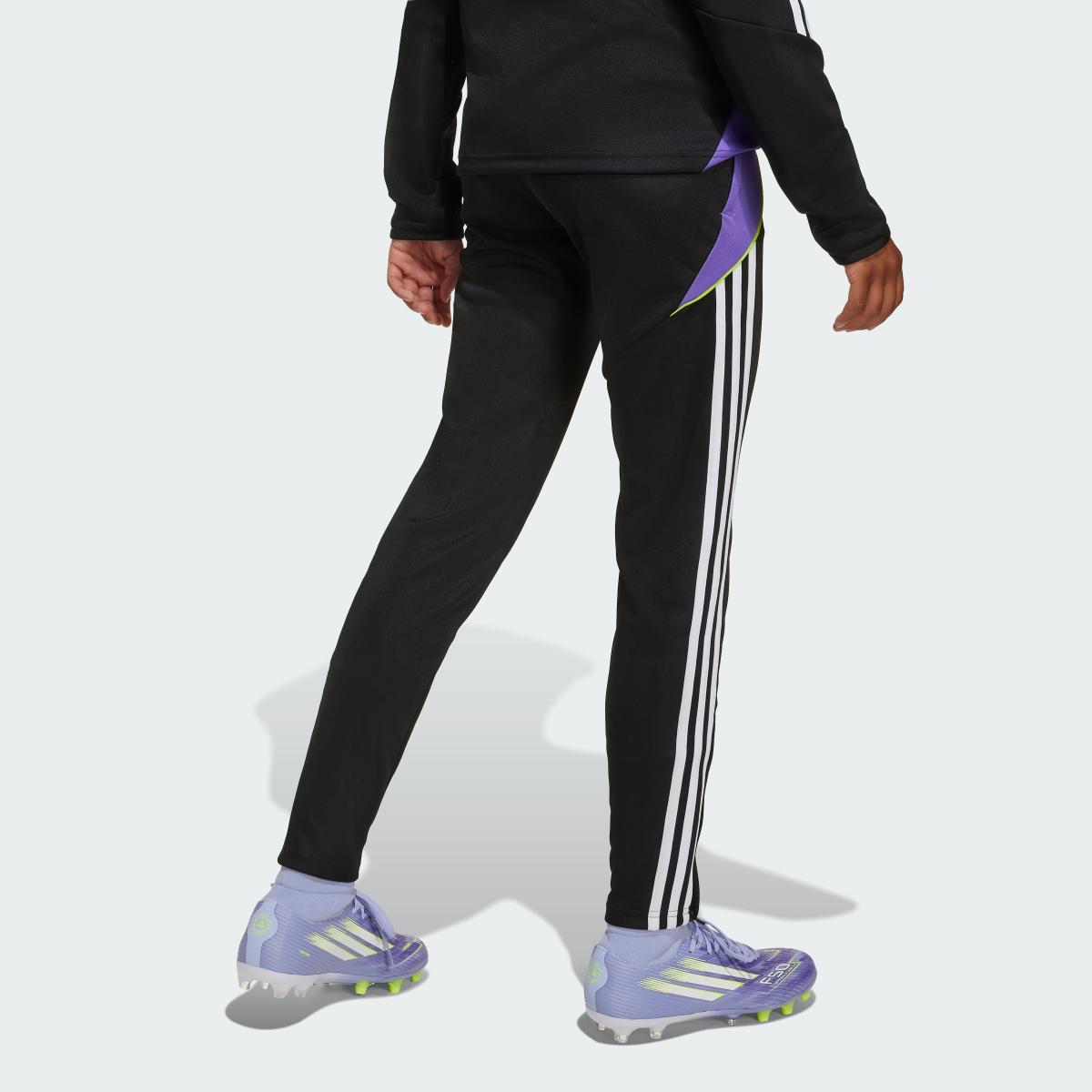 product/a/d/adidas_jw4372_black-purple-rush_3.jpg