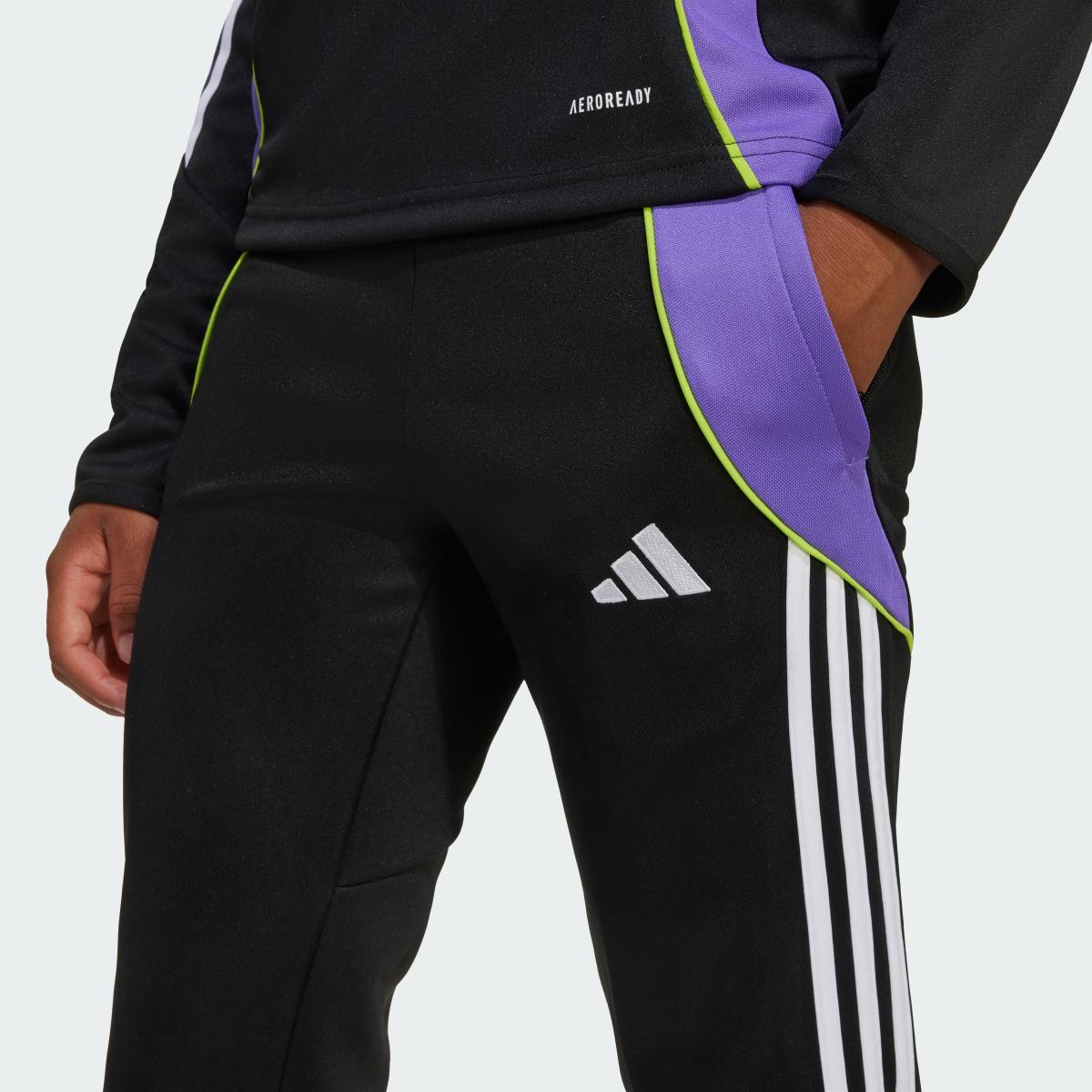 product/a/d/adidas_jw4372_black-purple-rush_7.jpg