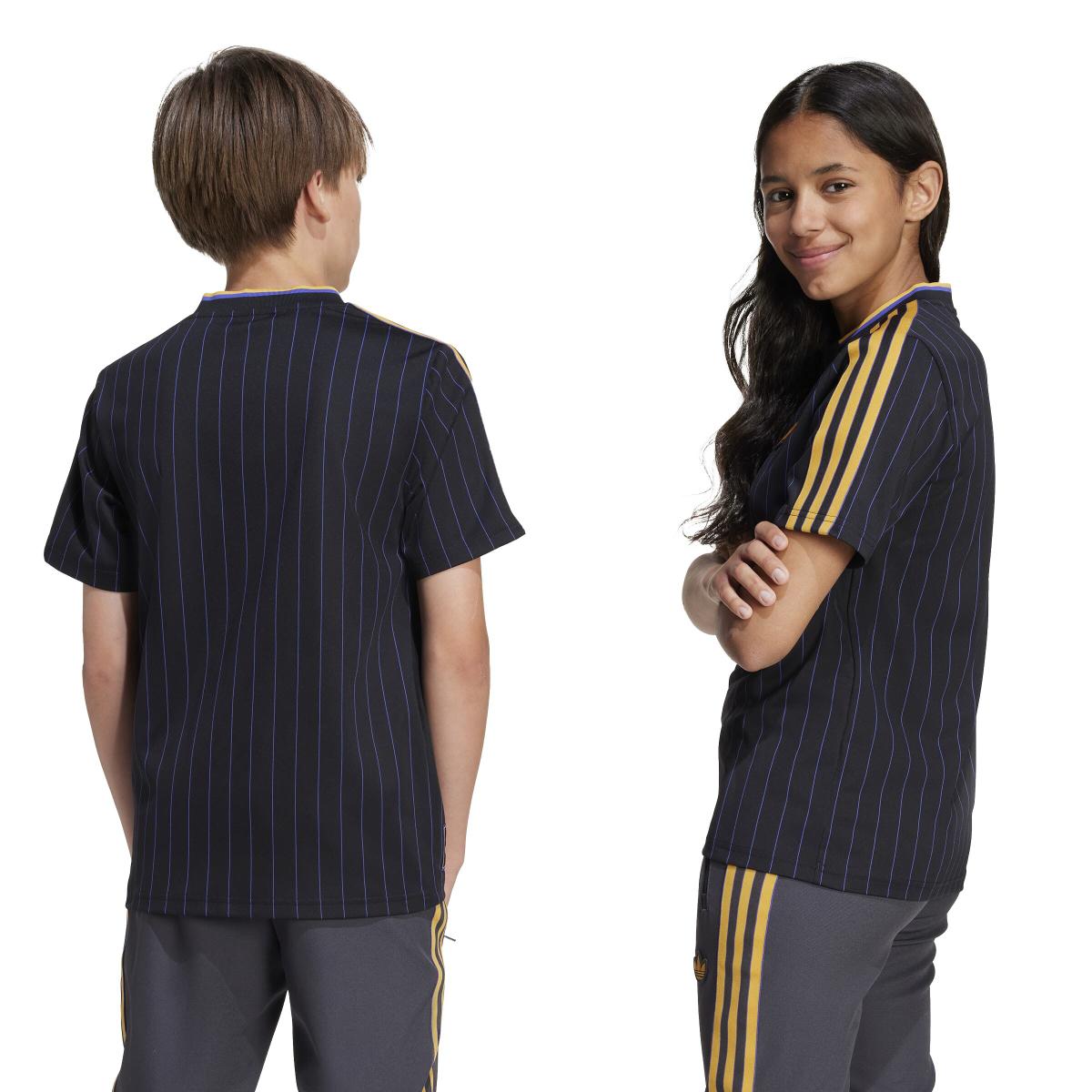 product/a/d/adidas_jy1078_8_apparel_on_model_standard_unisex_back_view_white.jpg