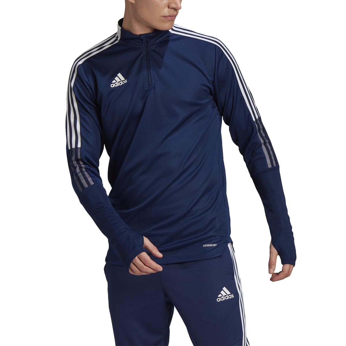 product/g/e/ge5426_app_on-model_front_white.jpg