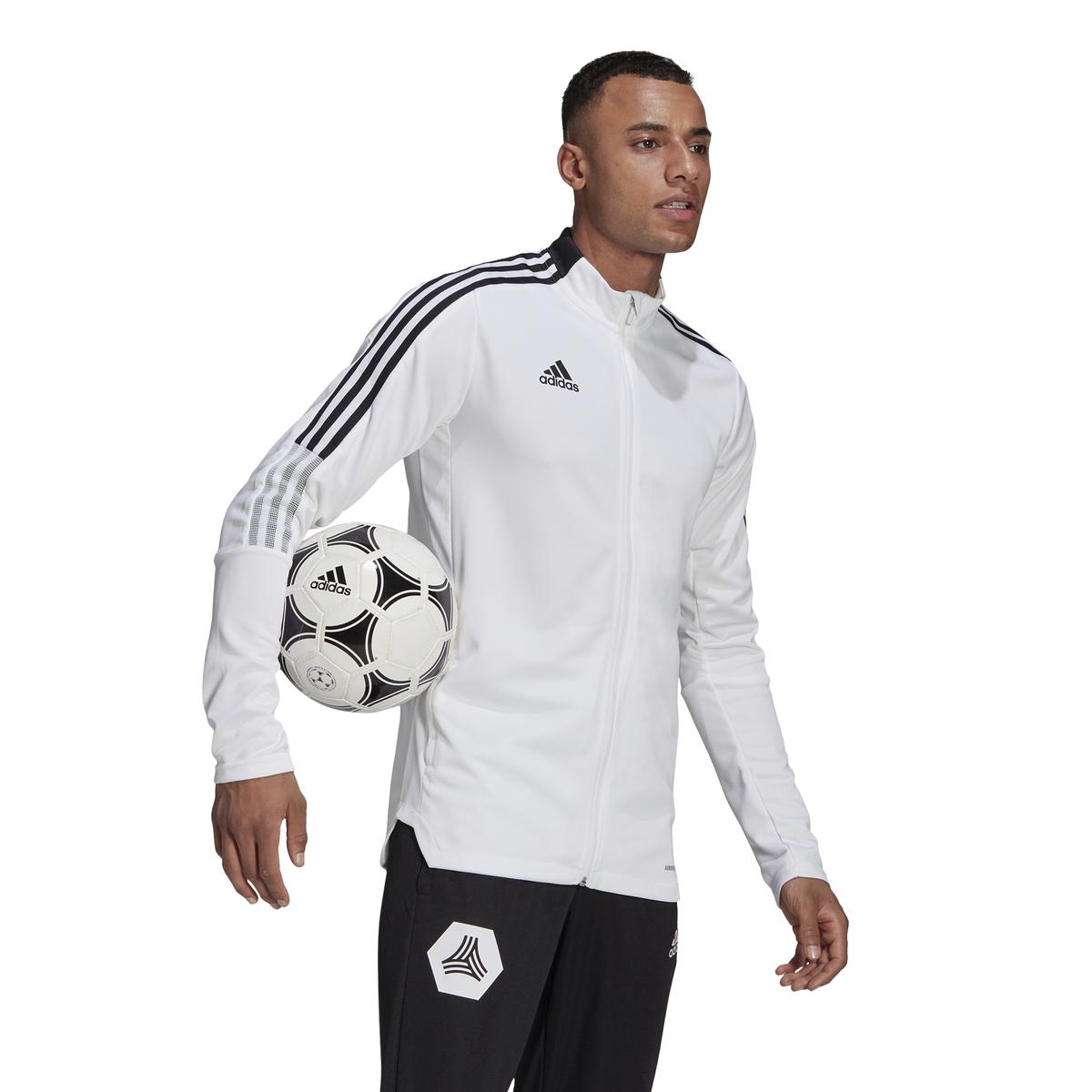 product/g/m/gm7309_app_on-model_walking_white.jpg