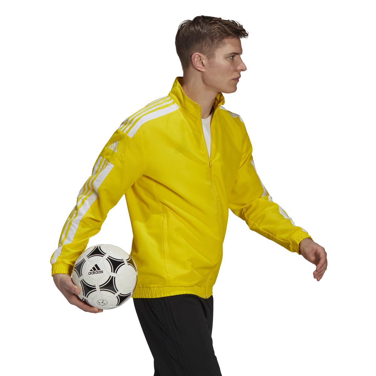 product/g/p/gp6448_app_on-model_walking_white.jpg