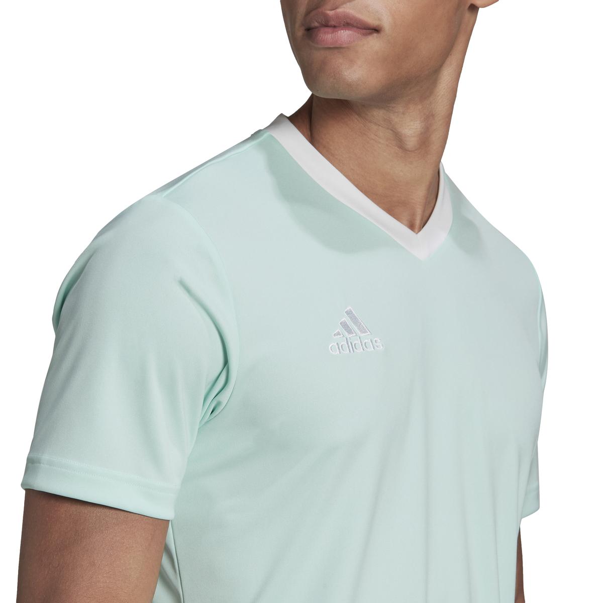 product/h/c/hc5073_app_on-model_detail-1_white_1645106893.jpg