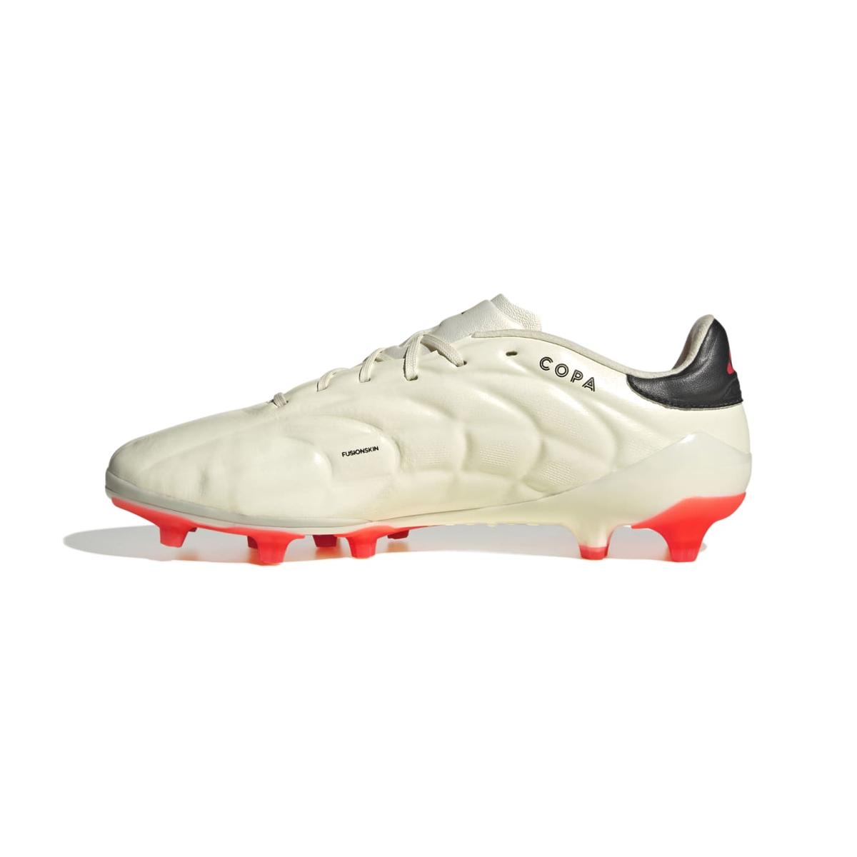product/i/e/ie7505_4_footwear_photography_side_medial_center_view_white.jpg