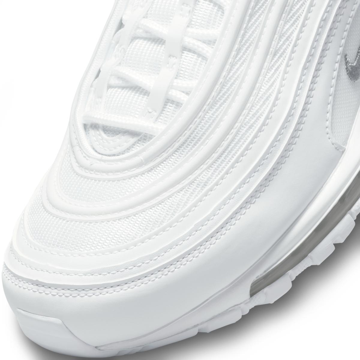 product/n/i/nike_921826-101-phsyd001.jpg