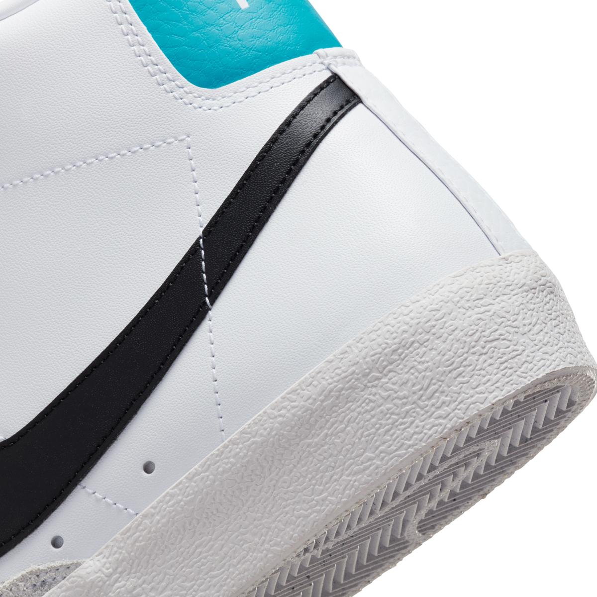 product/n/i/nike_bq6806-121-phsyd002.jpg