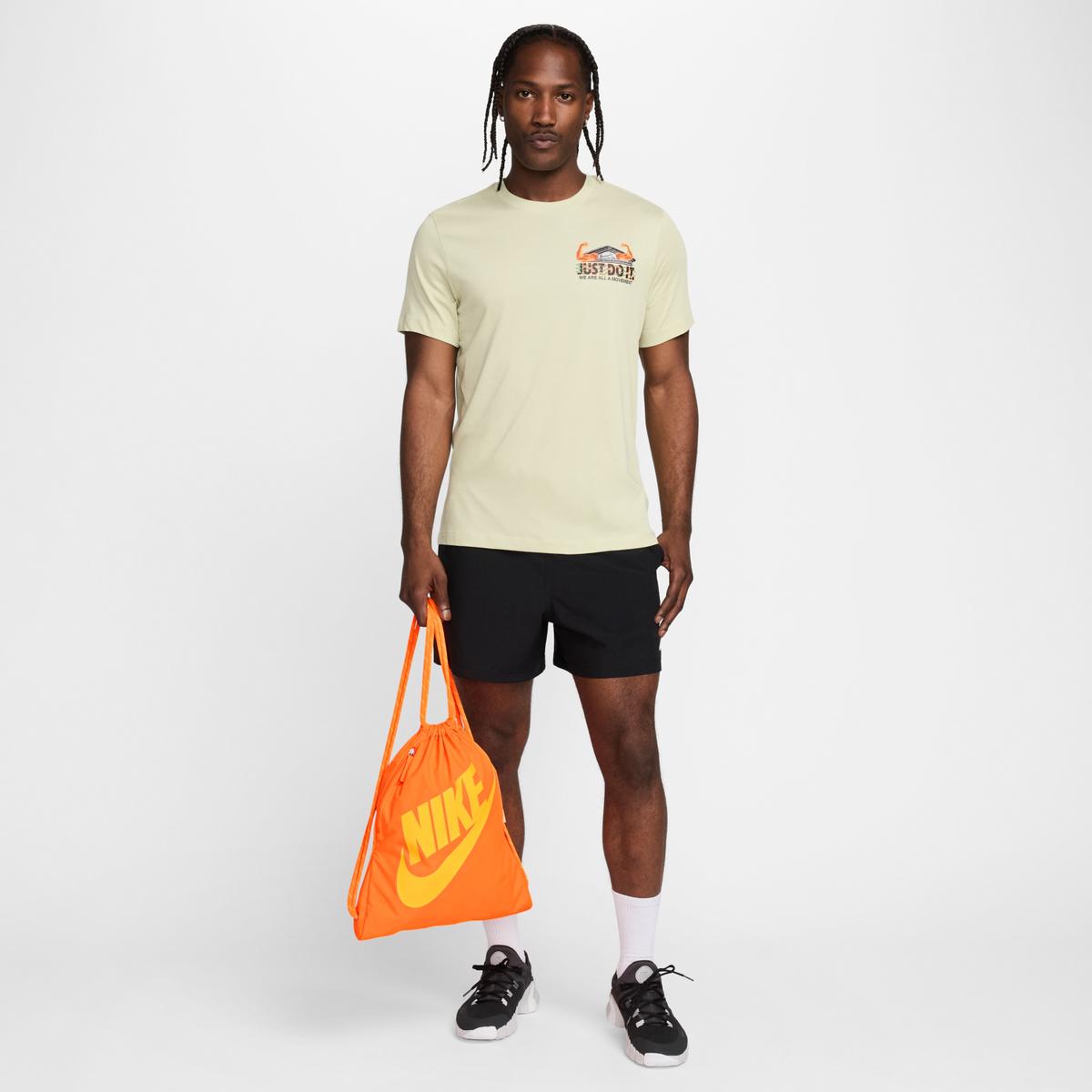 product/n/i/nike_dc4245-803-phsym002.jpg