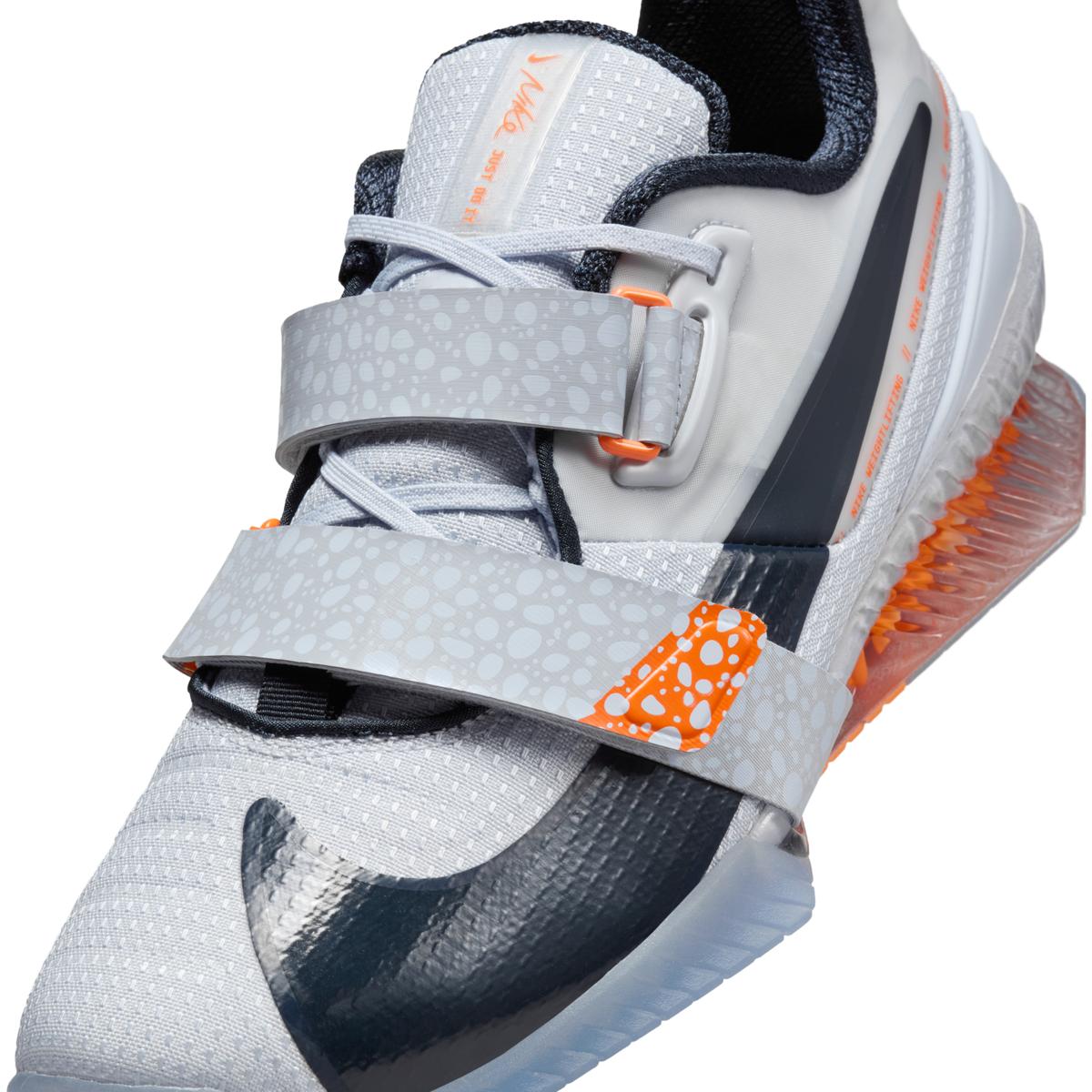 product/n/i/nike_dj4487-900-phsyd001.jpg