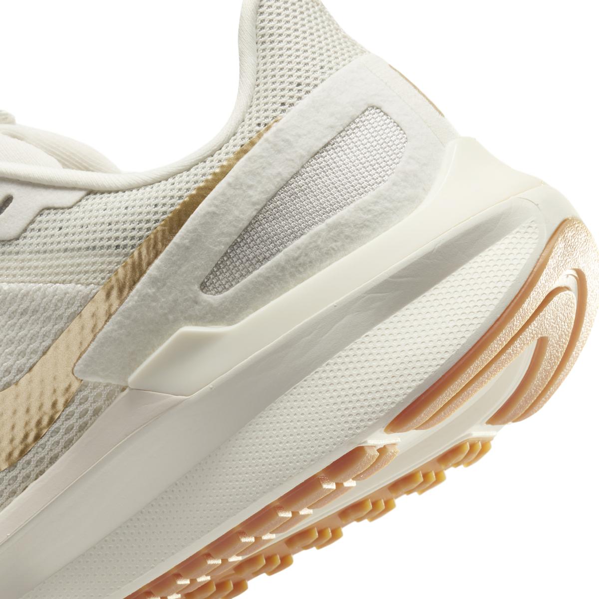 product/n/i/nike_dj7884-007_phantom-metallic-gold-white_12.jpg