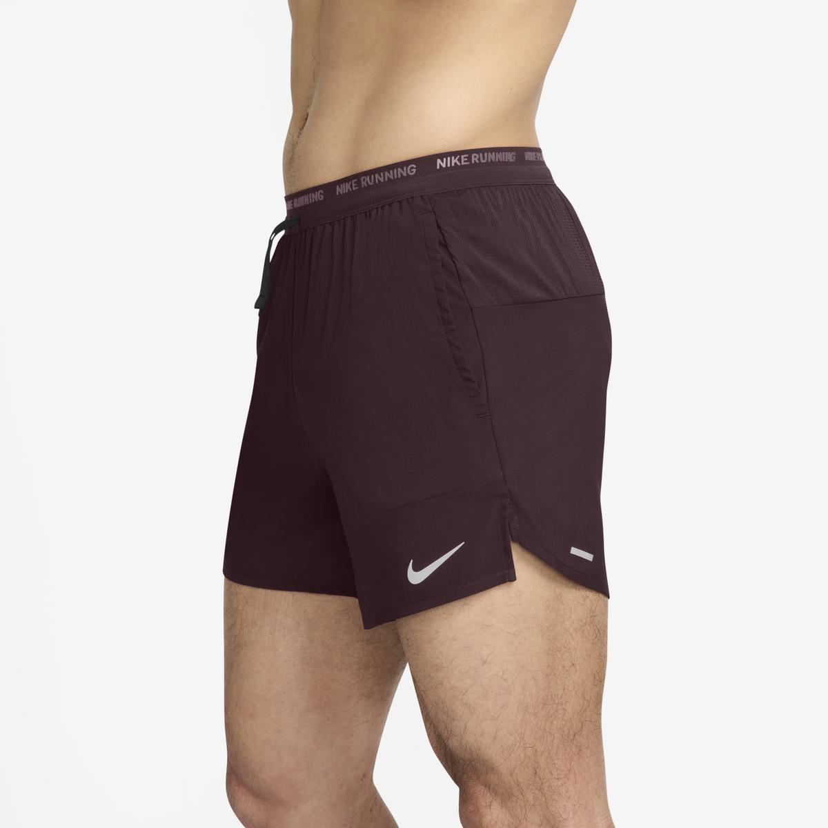 product/n/i/nike_dm4755-652_burgundy-crush-black-reflective-silv_3.jpg