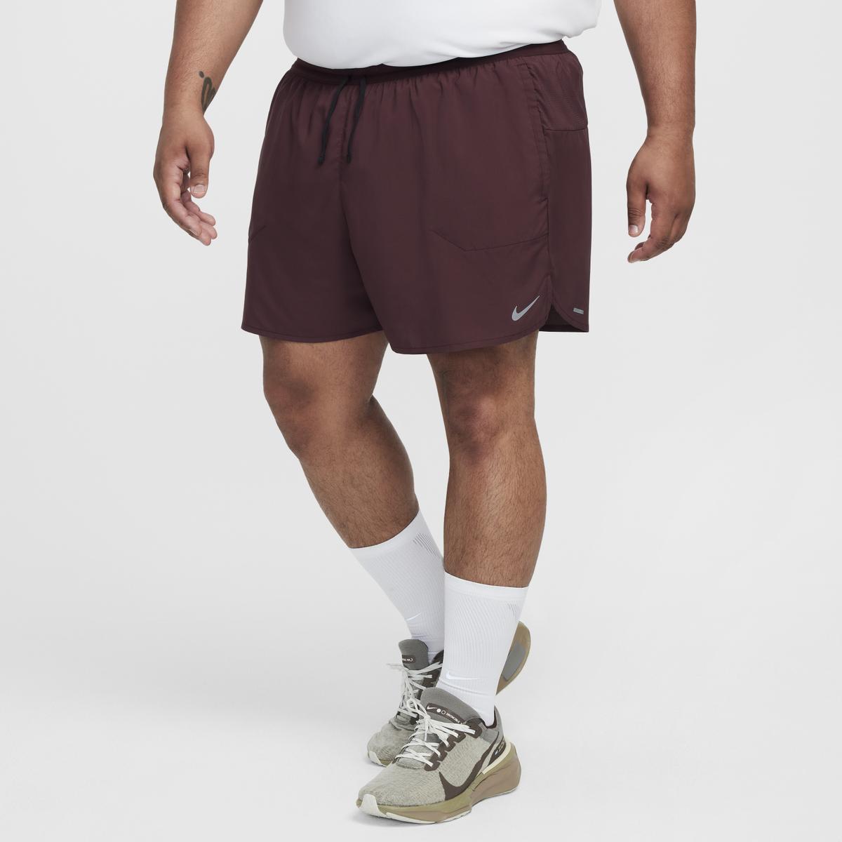 product/n/i/nike_dm4755-652_burgundy-crush-black-reflective-silv_8.jpg
